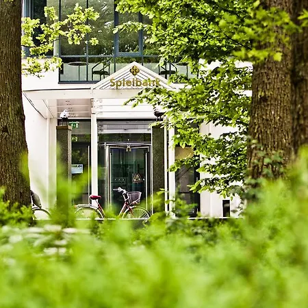 Bayerischer Hof In Hotel 4*